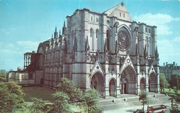 986 "THE CATHEDRAL OF ST. JOHN THE DIVINE- N.Y.  " CARTOLINA POSTALE ORIG.  NON SPED. - Chiese