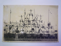 TOULOUSE  1942  : FÊTE GYMNIQUE  -  PYRAMIDES  Au Parc Municipal  (avec Portrait Du Maréchal)  X  Format 18 X 11,5cm - Gimnasia