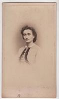 CDV Photo Originale XIXème Femme Par Gallas Chartres Cdv 2445 - Alte (vor 1900)