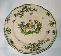 ASSIETTE MOUSTIERS TRADITION OISEAU FANTASTIQUE FAIT MAIN TBE - Moustiers (FRA)