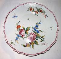 ANCIENNE LOURDE ASSIETTE MALICORNE SIGNE Émile Tessier FAIT MAIN INSECTES FLEUR - Malicorne (FRA)