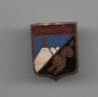 Insigne De Revers à  épingle/Ecusson/VALBERG/  Bronze Cloisonné émaillé/ Vers 1930-1950       MED257 - Autres & Non Classés