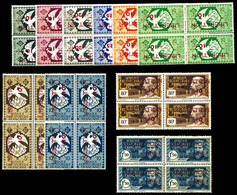 ** AFRIQUE EQUATORIALE N°181/90, Série De 1944 En Blocs De Quatre (quelques Ex Légères Décolorations De Gomme). TTB (cer - Neufs