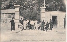 Isére : GRENOBLE : 140é Régiment D'infanterie, Entrée De La Caserne Vinoy ( Carte Souple A Recoller ) - Casernas