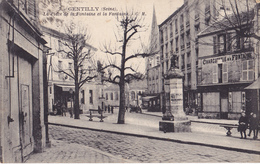 GENTILLY  LA PLACE DE LA FONTAINE ET LA FONTAINE - Gentilly