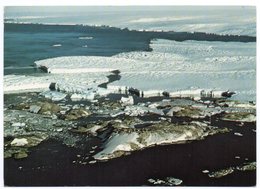 CPM   T A A F      TERRE ADELIE DUMONT D URVILLE  -   VUE AERIENNE  ARCHIPEL POINTE GEOLOGIE GLACIER DE L ASTROLABE - TAAF : Territorios Australes Franceses