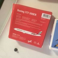 HERPA 1:500 BOEING 777 EMIRATES SOCCER CLUB - Avions & Hélicoptères