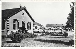 Caserne - St Saint-Maixent L'Ecole (Deux-Sèvres) - Quartier Coiffé, Le Cercle - Carte CIM Non Circulée - Barracks