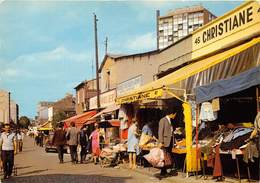 93-SAINT-OUEN- LE MARCHE AUX PUCES - Saint Ouen