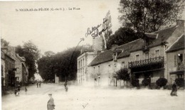 22 SAINT-NICOLAS-DU-PÉLEM - La Place - Saint-Nicolas-du-Pélem