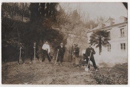 Carte Photo Scène De Préparation Du Jardin à Localiser Belle Demeure Du Sud ? Palmier - Cultures