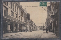 Carte Postale 59. Douai Rue De Paris  Très Beau Plan - Douai