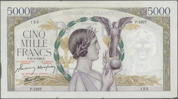 France / Frankreich: Set Of 2 CONSECUTIVE Notes 5000 Francs "Victoire" 1943 P. 97, S/N 30164125 & -1 - 1955-1959 Sobrecargados (Nouveau Francs)