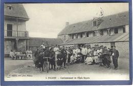 CPA Calvados 14 Falaise écrite Militaria - Falaise