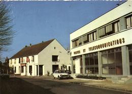 1 Cpsm Bagneux Sur Loing - La Poste Et Le Café Tabac - Bagneaux Sur Loing