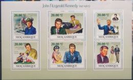 Mozambique 2009 John F KENNEDY   Space Espace Homme Sur La Lune MNH - Kennedy (John F.)