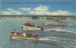 BOATING AND FISHING On Lake Okeechobée Near Clewiston,Florida. - Pêche