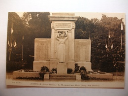 Delcampe - Carte Postale Joinville (52) Le Monument Aux Morts  (Petit Format Noir Et Blanc Non Circulée) - Joinville