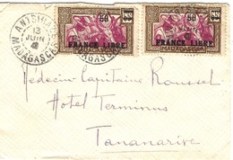 1943- Enveloppe Carte De Visite D'ANTSIRABE  Affr. France Libre N° 239 X 2  Pour Tananarive - Lettres & Documents