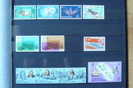 Nouvelles-Hébrides - Petit Lot Avec Yvert N° 215/218 - 245/246 - 292 & 394/397 Neufs ** (MNH) - Colecciones & Series