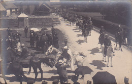 Vendée Les Essarts Cavalcade 1919 Défilé Avec Chevaux Montée Carte Photo - Les Essarts