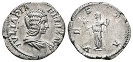 JULIA DOMNA. Denario. 211-217 D.C. Roma. A/ Busto Drapeado A Derecha. IVLIA PIA FELIX AVG. R/ Vesta Estante A Izquierda  - República (-280 / -27)