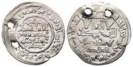 CALIFATO DE CORDOBA. Hisham II. Dirham. 396H. Al-Andalus. V-588. Ar. 3,19g. Dos Perforaciones. MBC+. - Otros & Sin Clasificación