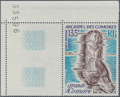 Komoren: 1973, Maps Of Comores 135fr. ‚Grande Comore‘ In A Lot With About 800 Stamps Mostly In Compl - Comoren (1975-...)