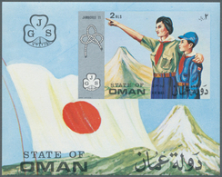 Oman: 1965/1975 (ca.), Unusual Large Accumulation With Many Hundreds Of Sheetlets/miniature Sheets A - Omán