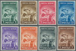 Albanien: 1943, Fight Against Tuberculosis Complete Set Of Eight In A Lot With 20 Sets Mostly In Lar - Albanië