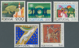 Portugal: 1975, Complete ‚set‘ Of The Five Different Commemorative PHOSPHOR Stamps (Holy Year, Europ - Neufs