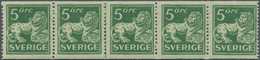 Schweden: 1925, Standing Lion 5öre Green On Toned Paper Perf. 13 With Wmk. Lines (unchecked For Wmk. - Unused Stamps