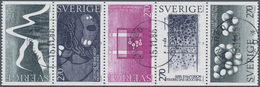 Schweden: 1983, Nobel Prize Winners In Chemistry Set In A Lot With About 250 Complete Booklet Panes - Unused Stamps