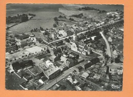 CPSM Grand Format -Carte Rétrécit  - Chaulnes  -(Somme)  -Vue Aérienne - Le Centre - Chaulnes