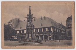 Halberstadt - Domprobstei Und Kriegerdenkmal - Halberstadt
