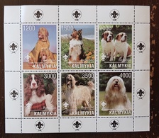 RUSSIE-URSS, Chiens, Dogs, Perros, Scoutisme,  1 Feuillet 6 Valeurs émis En 1997. MNH, Neuf Sans Charnière. ** 3 - Chiens