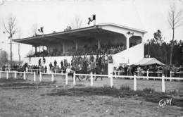 72-ECOMMOY- LE CHAMP DE COURSES DE FONTENAILLES - LES TRIBUNES - Ecommoy