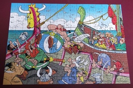 Puzzle "Astérix" Ravensburger De 200 Pièces Livré Dans Sa Boite D'origine, Complet Sans Son Poster ( Voir Photos ) - Puzzels