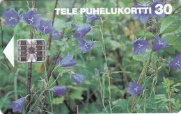 Finland, D077, Peach-leaved Bellflowers, Flowers, 2 Scans. - Finlande