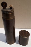 BRIQUETS ANCIENS - GUERRE 14-18 - FABRICATION ARTISALE D'UN POILU DE LA GUERRE DE 14-18 - HAUTEUR 10.5 CM - PIECE DE MON - Other & Unclassified