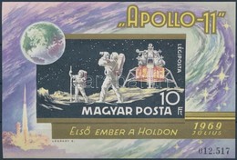 ** 1969 Apollo 11 Vágott Blokk - Autres & Non Classés