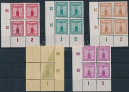 ** 1942 Hivatalos Sor ívsarki Négyes Tömbökben, A 30Pf Részleges Gépszínátnyomattal - Altri & Non Classificati