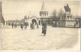 T2/T3 1917 Budapest I. Halászbástya, Szent István Szobor. Photo - Ohne Zuordnung