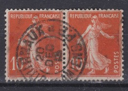 FRANCE Journaux 1906:  Le 10c Rouge  En Paire  (Y&T 138) Avec Oblitération  Pas Très Courante   'Journaux-Amiens'   TB - Giornali