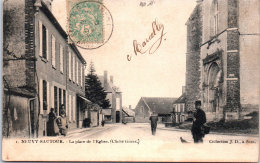 89 NEUVY SAUTOUR - La Place De L'église - Neuvy Sautour