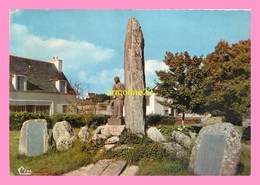 CPM  PLOZEVET  Le Monument - Plozevet