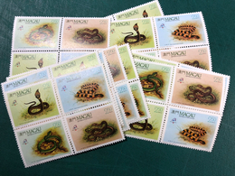 MACAU 1989 - SNAKES  - 1 SET IN BLOCK OF 4, UM VF - Collezioni & Lotti