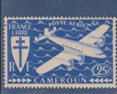 CAMEROUN     N°  YVERT  :  PA 16    NEUF AVEC  CHARNIERES      (  CH 34  ) - Posta Aerea