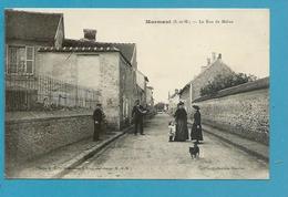 CPA - Facteur Rue De Melun MORMANT 77 - Mormant