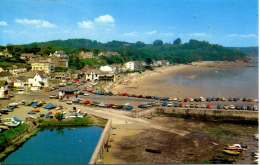 PEMBROKESHIRE - SAUNDERSFOOT - THE HARBOUR  AND BEACH Dyf220 - Pembrokeshire